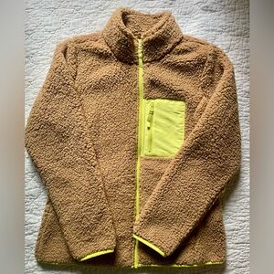 Amazon Essentials Women’s Sherpa Jacket in Brown and Yellow